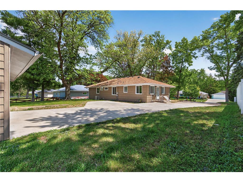 9032 Morgan Avenue S Bloomington MN 55431 7075161 image31