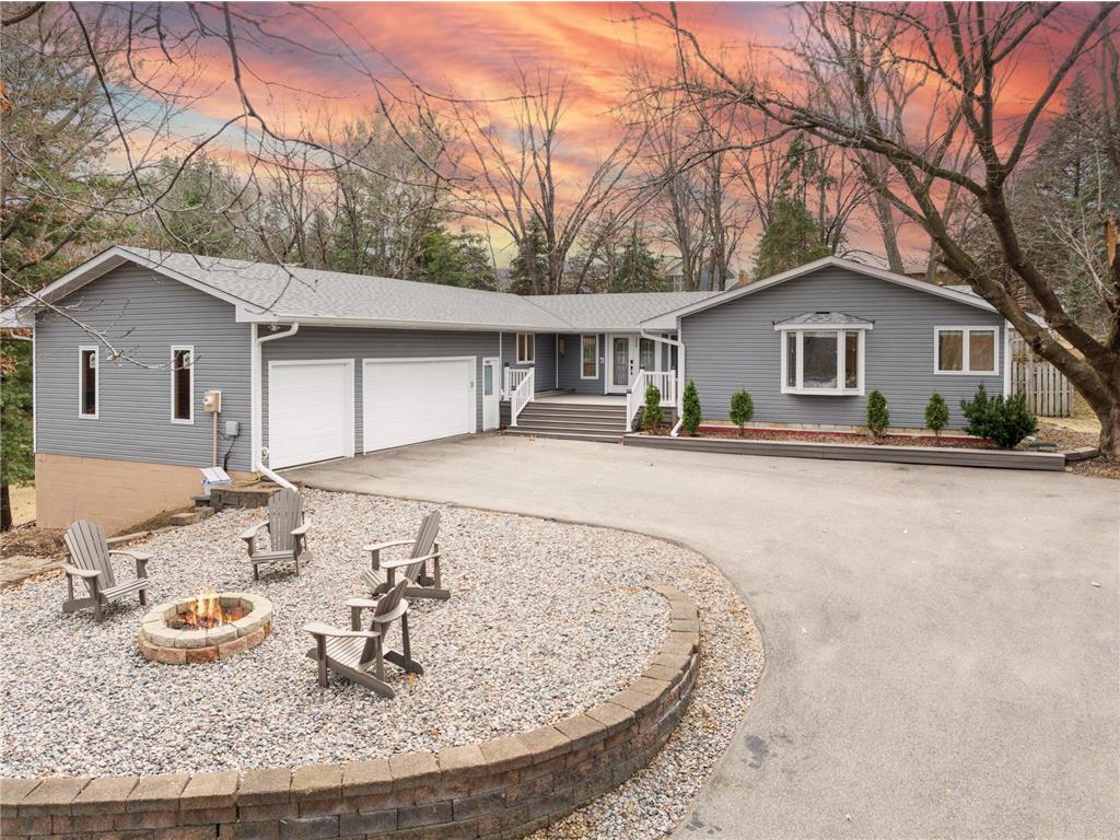 9032 W Bush Lake Road Bloomington MN 55438 - Bush 6688376 image1