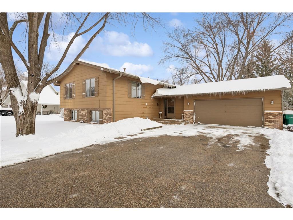 9033 Cavell Circle Bloomington MN 55438 - Bush 6651263 image1