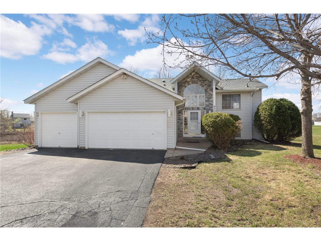 9037 Idaho Avenue N Brooklyn Park MN 55445 6357604 image1