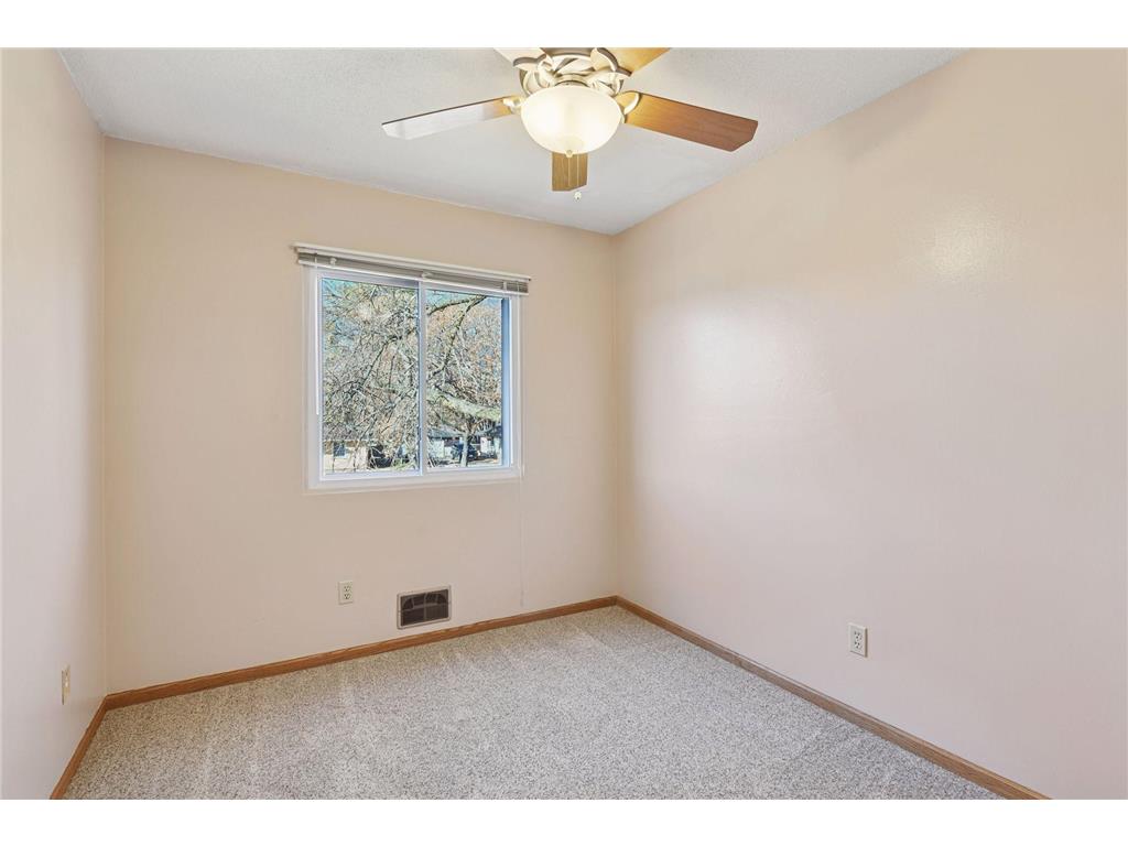 9039 18th Avenue S Bloomington MN 55425 6776035 image15