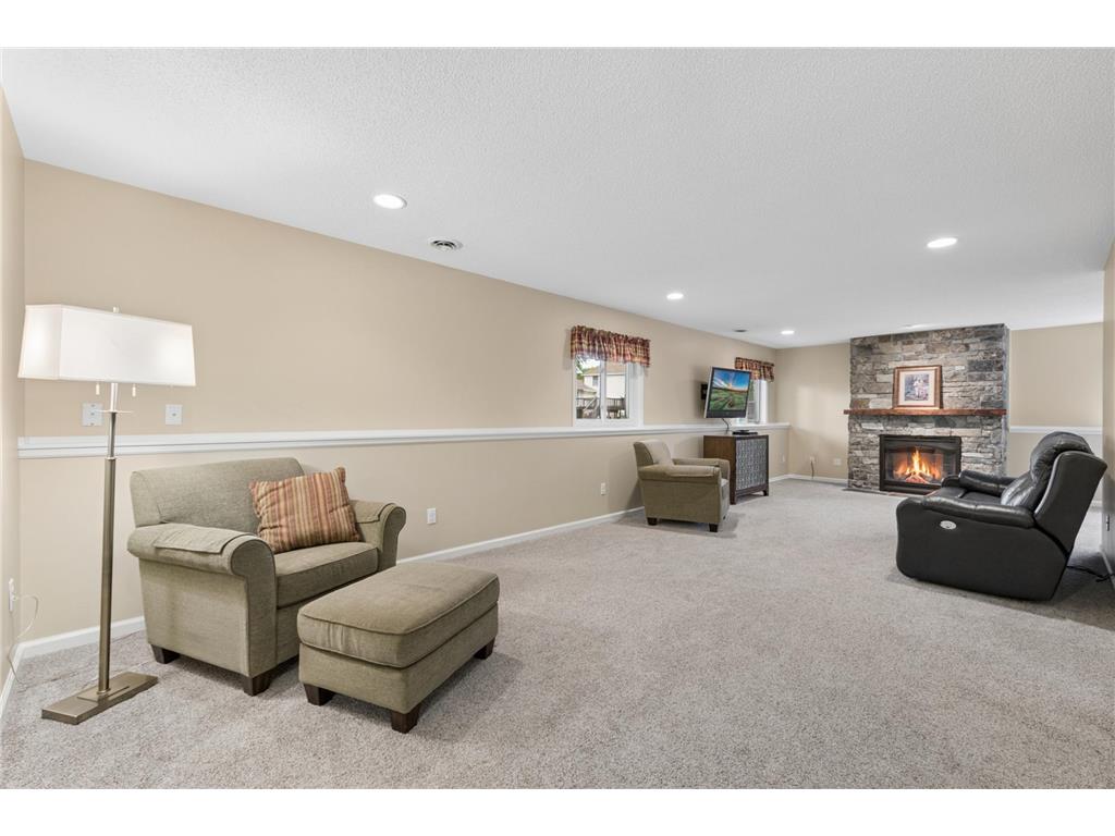 9039 Vickors Crossing Brooklyn Park MN 55443 7083091 image22