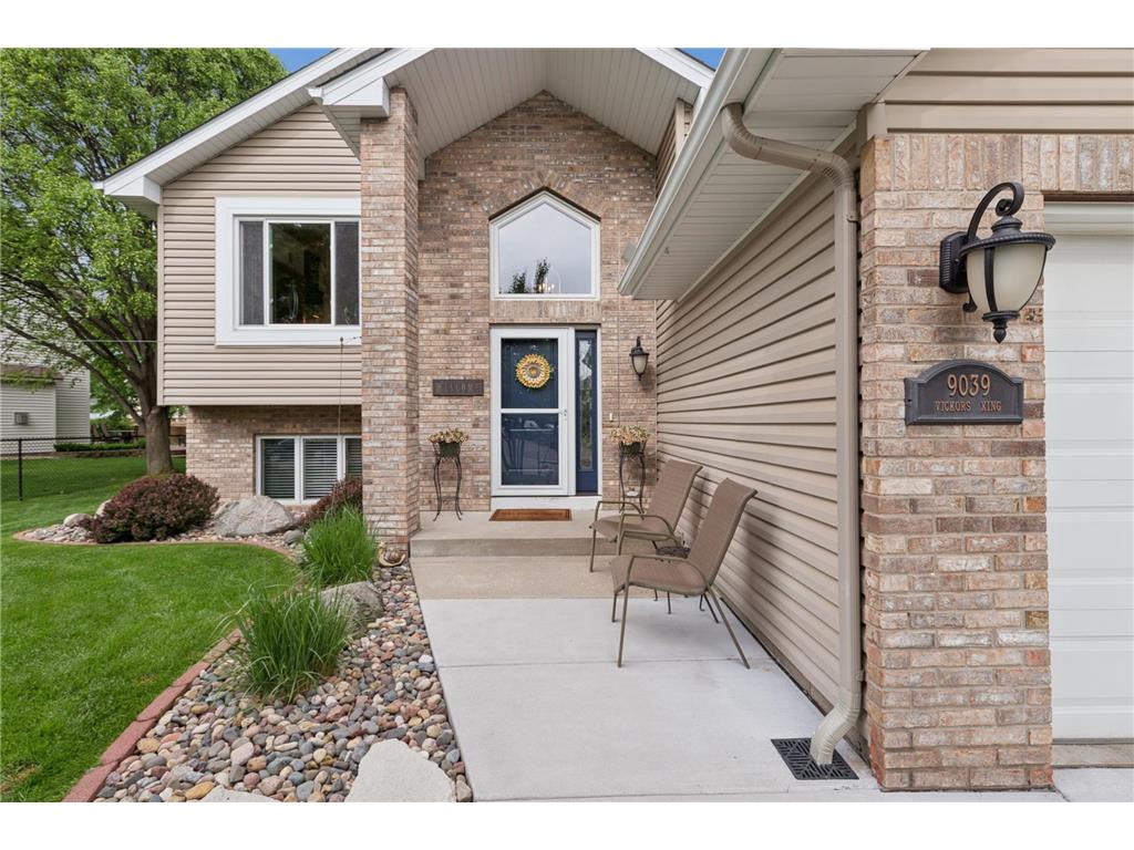 9039 Vickors Crossing Brooklyn Park MN 55443 7083091 image3