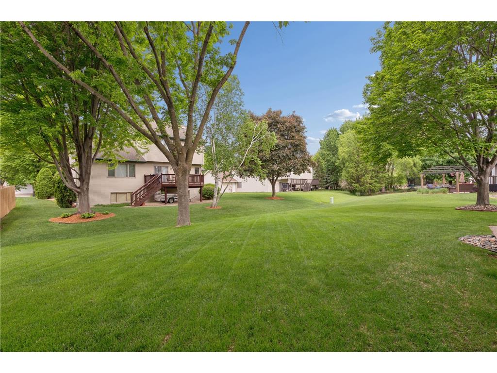 9039 Vickors Crossing Brooklyn Park MN 55443 7083091 image32