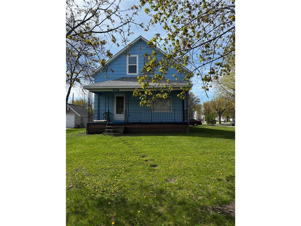 904 4th Street SE Pipestone MN 56164 7067292 image2