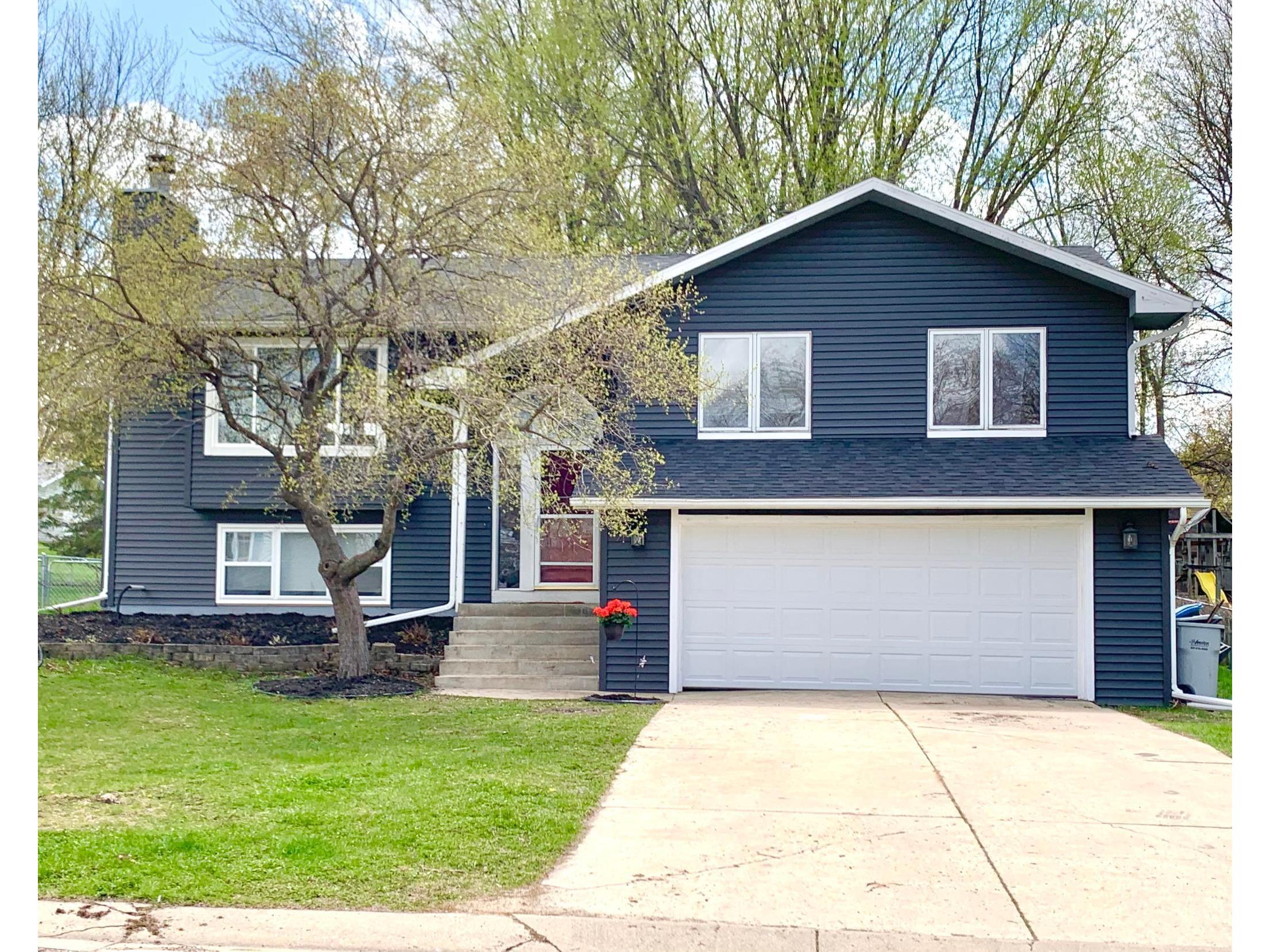 904 6th Street NW, Kasson, MN 55944 MLS 5750494 Edina Realty