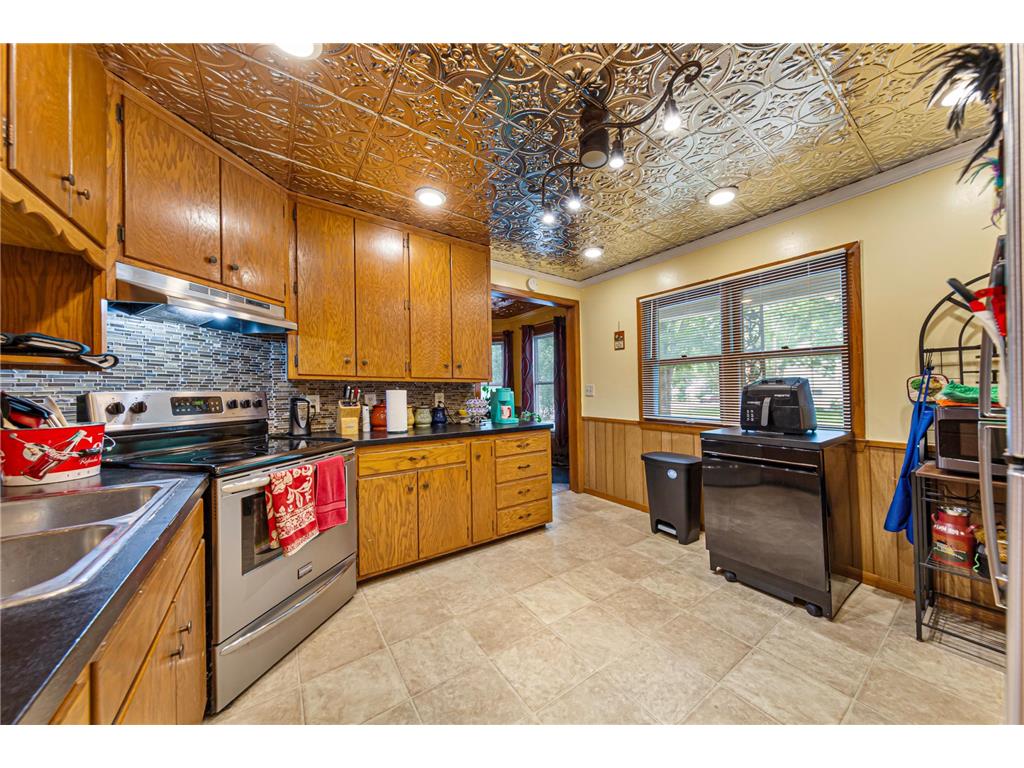 904 Central Avenue N Faribault MN 55021 7101292 image11