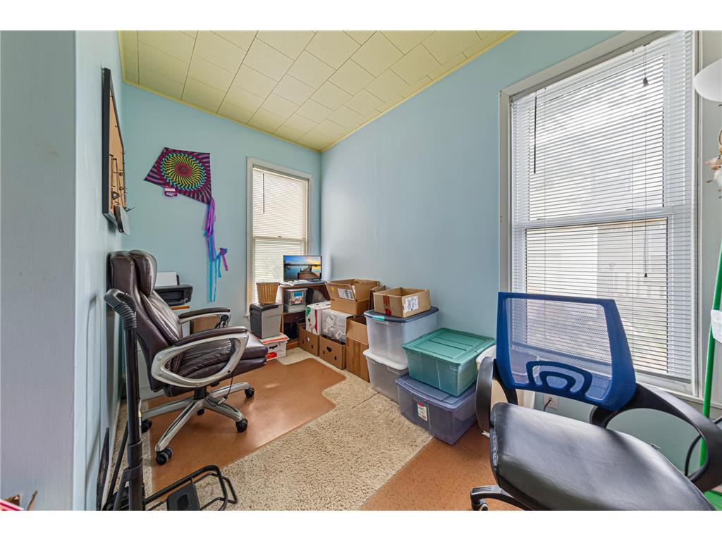 904 Central Avenue N Faribault MN 55021 7101292 image24
