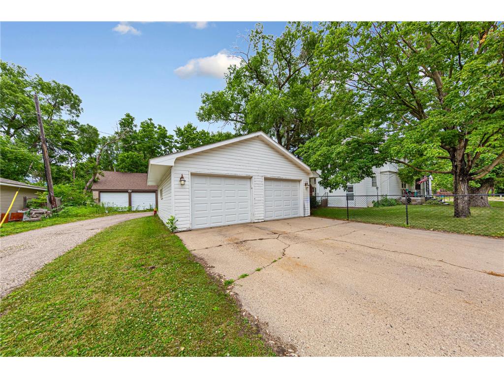 904 Central Avenue N Faribault MN 55021 7101292 image30