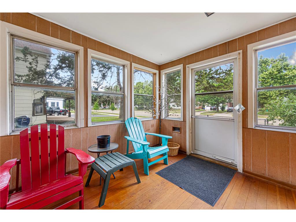 904 Central Avenue N Faribault MN 55021 7101292 image4