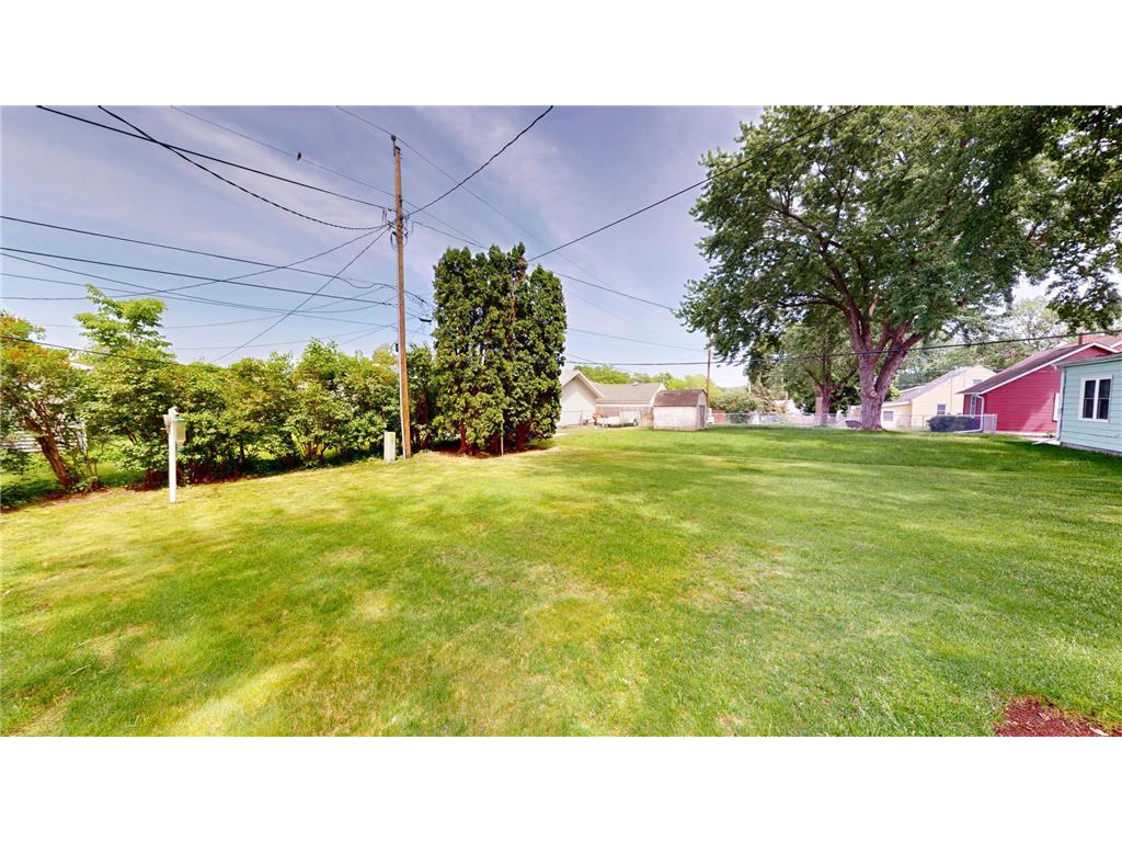 904 Clausen Avenue Albert Lea MN 56007 7083187 image40