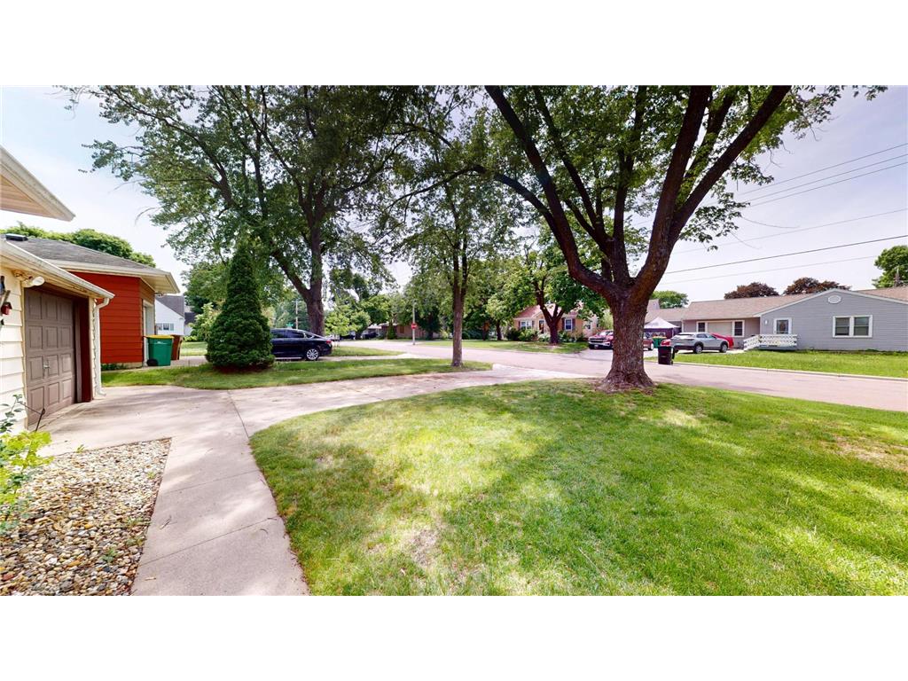 904 Clausen Avenue Albert Lea MN 56007 7083187 image41