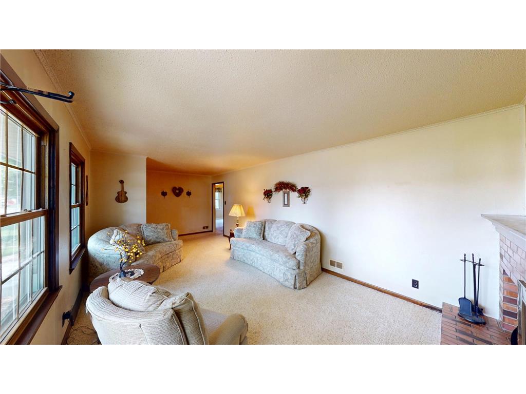 904 Clausen Avenue Albert Lea MN 56007 7083187 image5