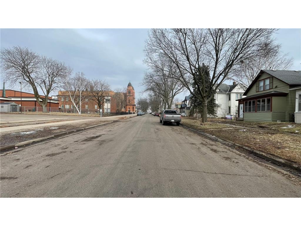 904 Jessamine Avenue E Saint Paul MN 55106 7086478 image36