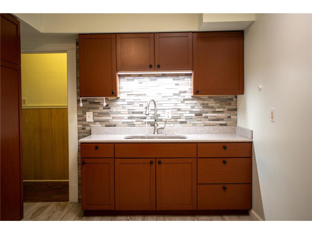 904 Jessamine Avenue E Saint Paul MN 55106 7086478 image7