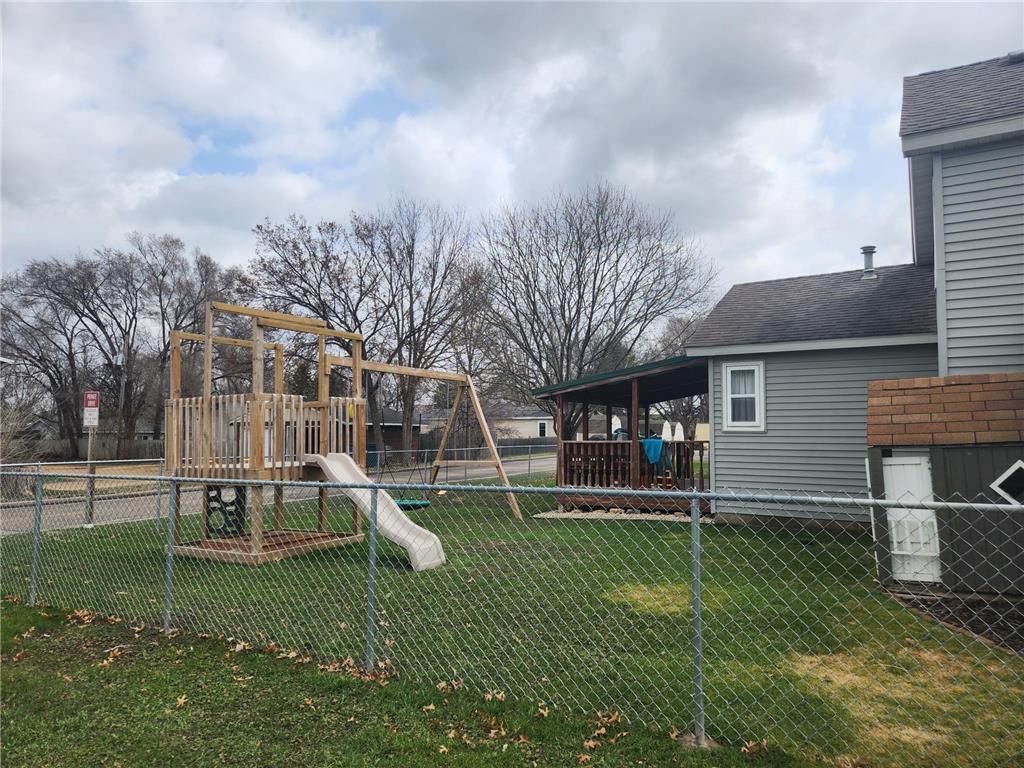 904 Pearl Street Prescott WI 54021 7056777 image17