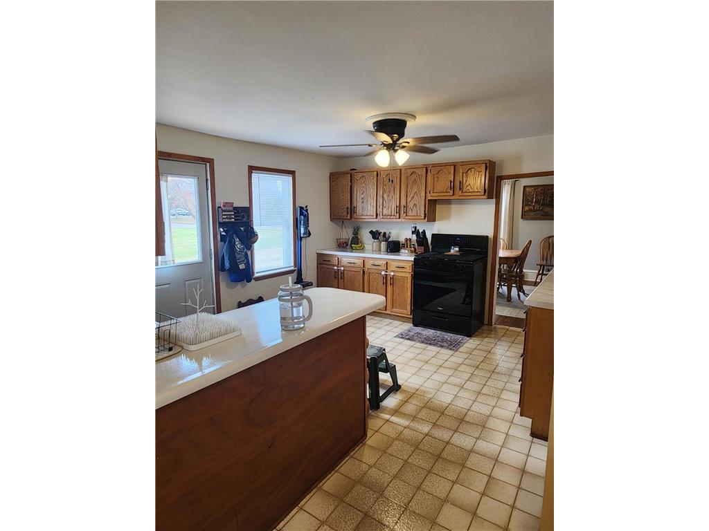904 Pearl Street Prescott WI 54021 7056777 image2
