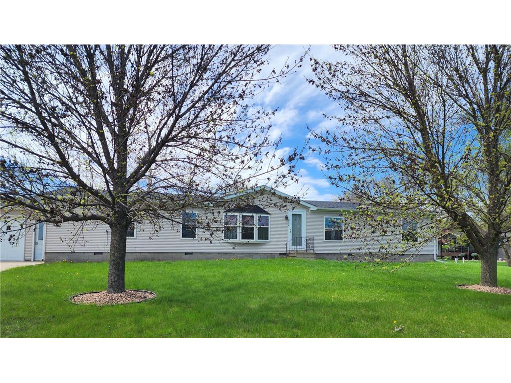 904 S 13th Street, Olivia, MN, 56277 MLS 6533301 Edina Realty