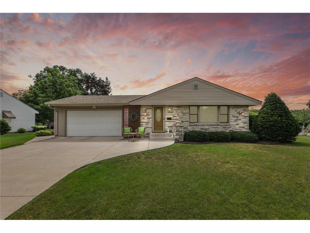 904 Washington Street Anoka MN 55303 6572448 image1
