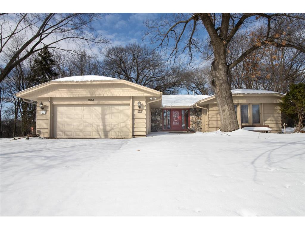 904 Woodlawn Court Burnsville MN 55337 6684401 image1