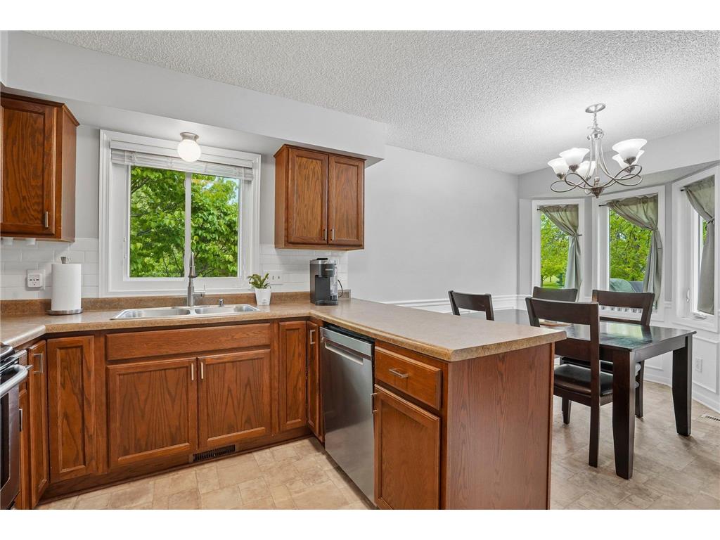 9040 Magnolia Lane N Maple Grove MN 55369 7080565 image14