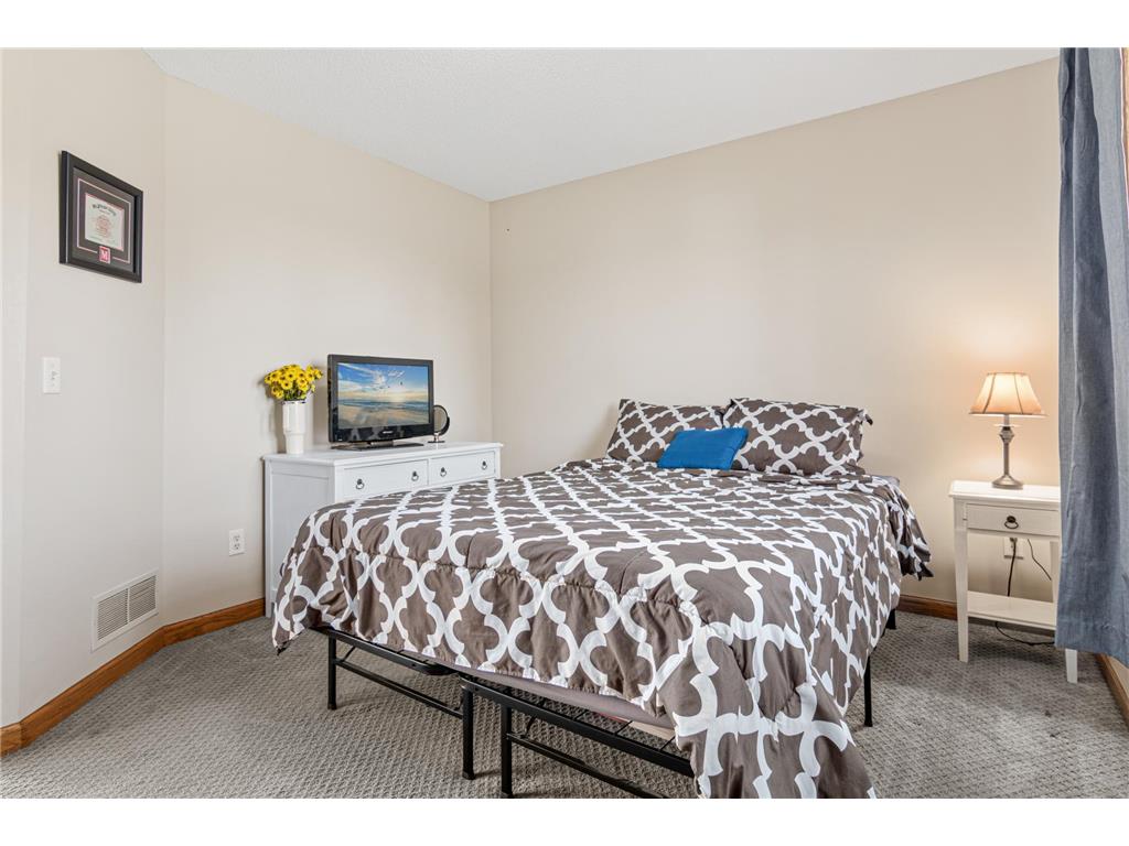 9042 13th Street NE, Saint Michael, MN, 55376 MLS 6618433 Edina Realty