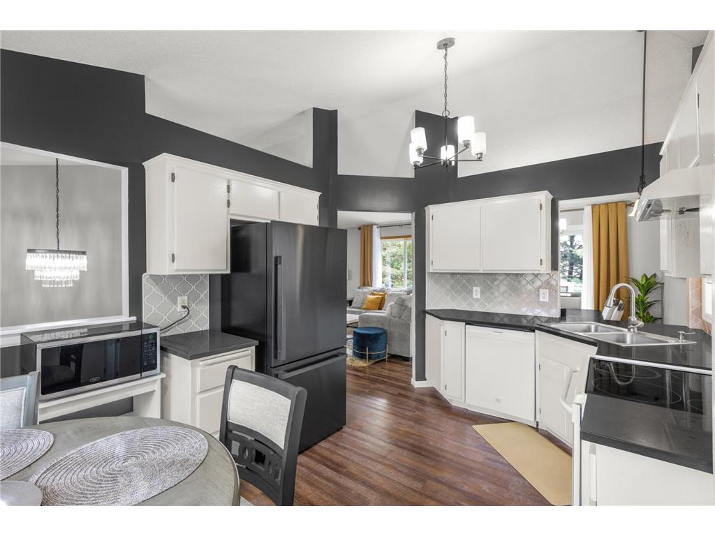 9043 Waconia Street NE Blaine MN 55449 7062596 image10