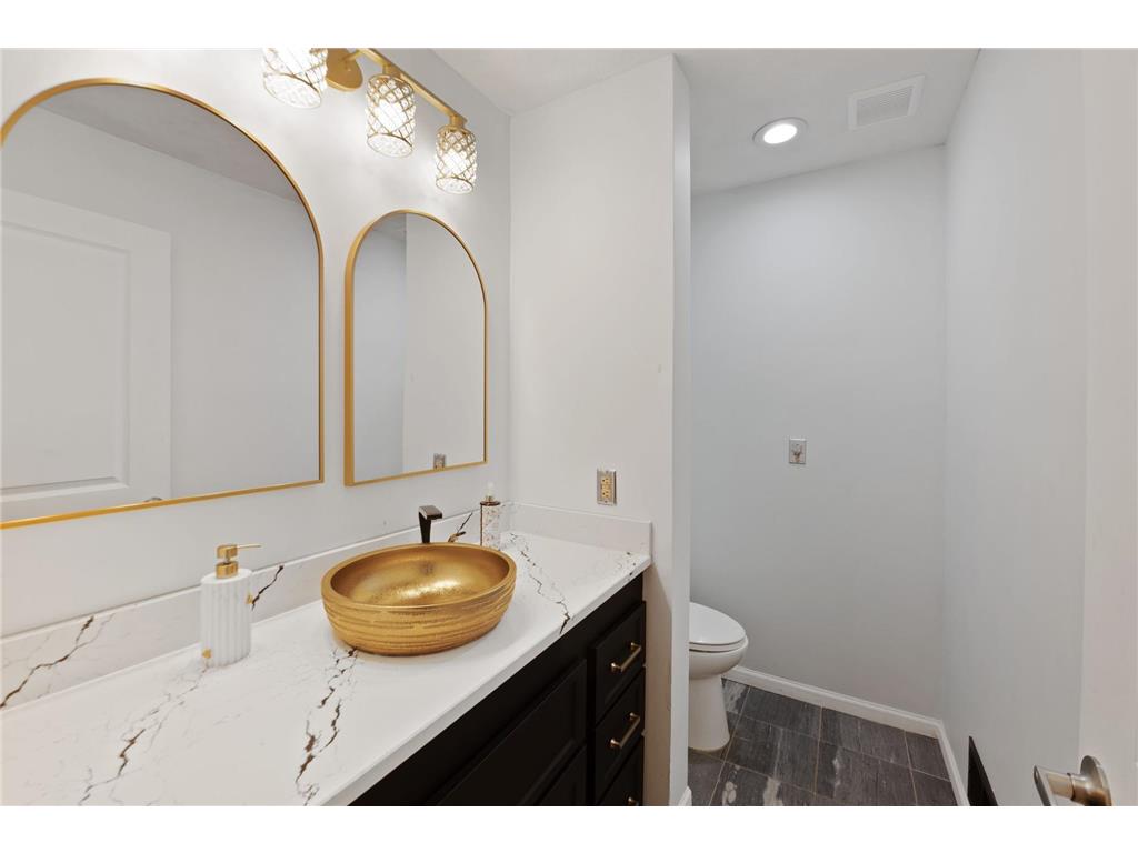 9046 Edinburgh Lane Woodbury MN 55125 7015299 image17