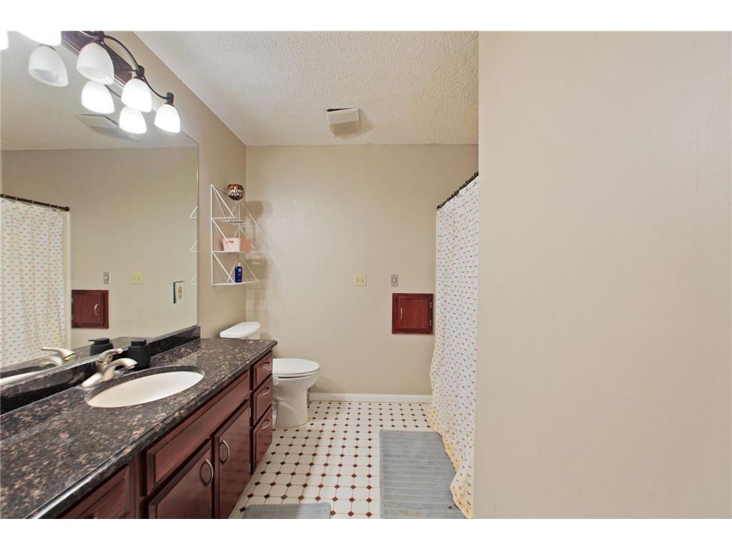 9046 Edinburgh Lane Woodbury MN 55125 7015299 image18