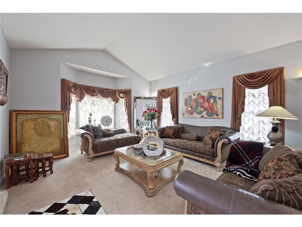 9046 Edinburgh Lane Woodbury MN 55125 7015299 image24