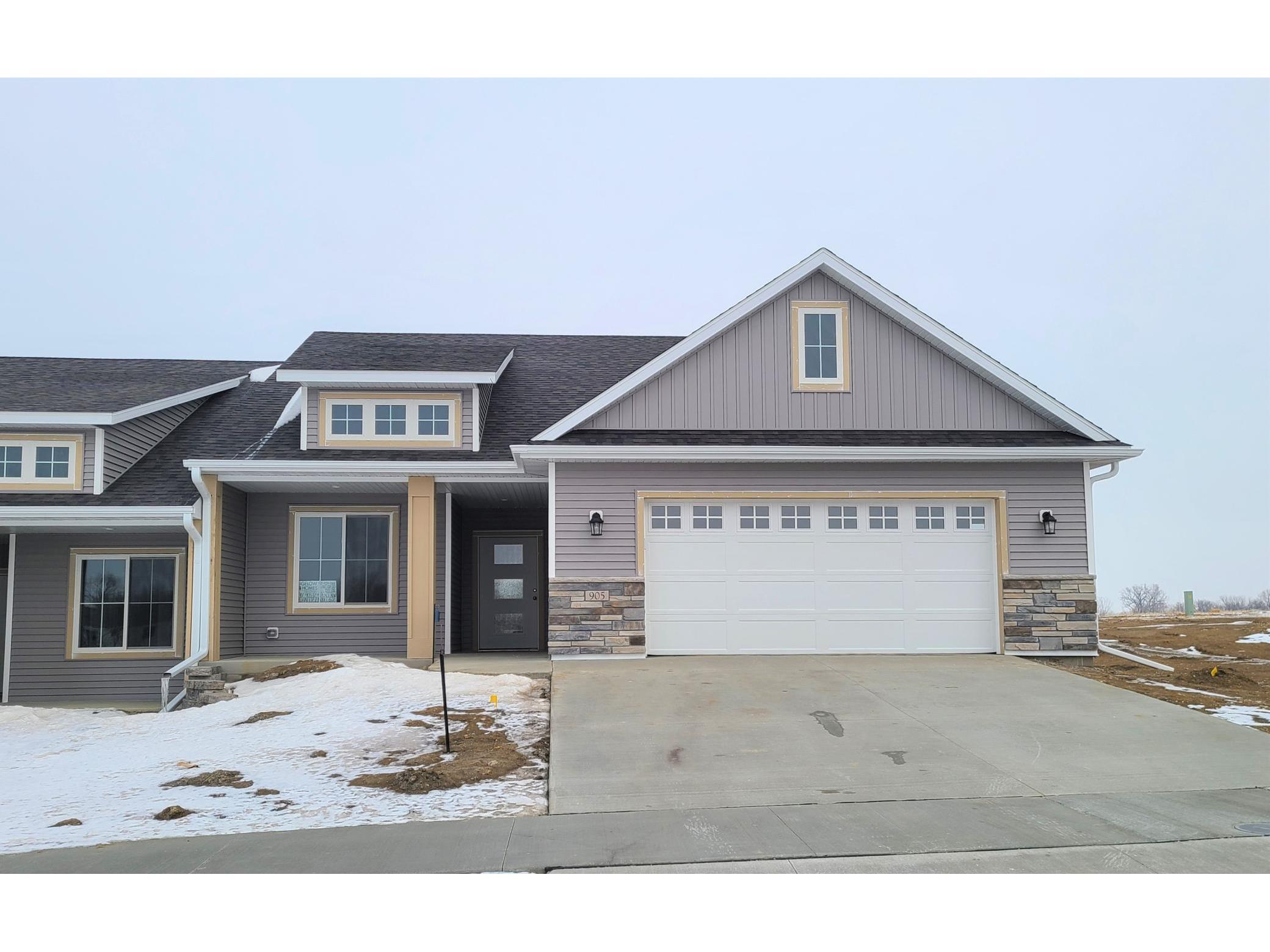 905 12th Place NW Kasson MN 55944 6134363 image1