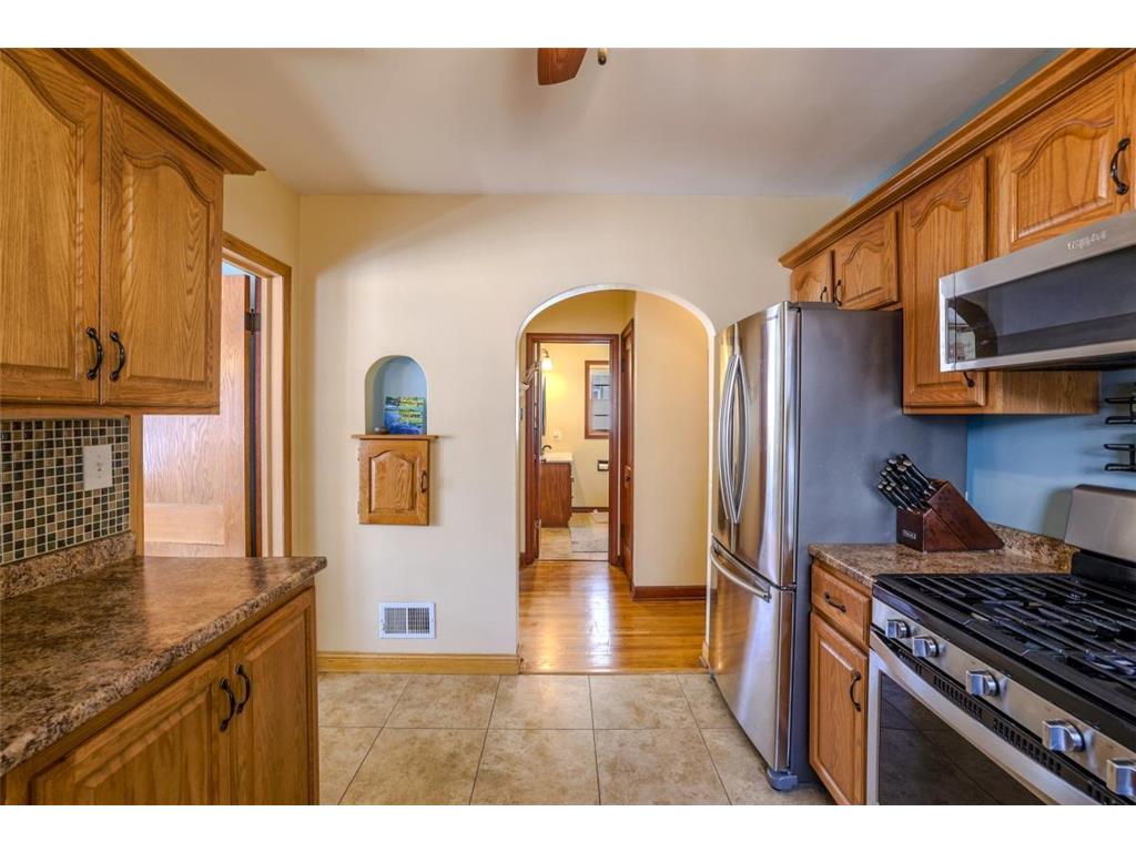 905 1st Street NW Rochester MN 55901 7040761 image22