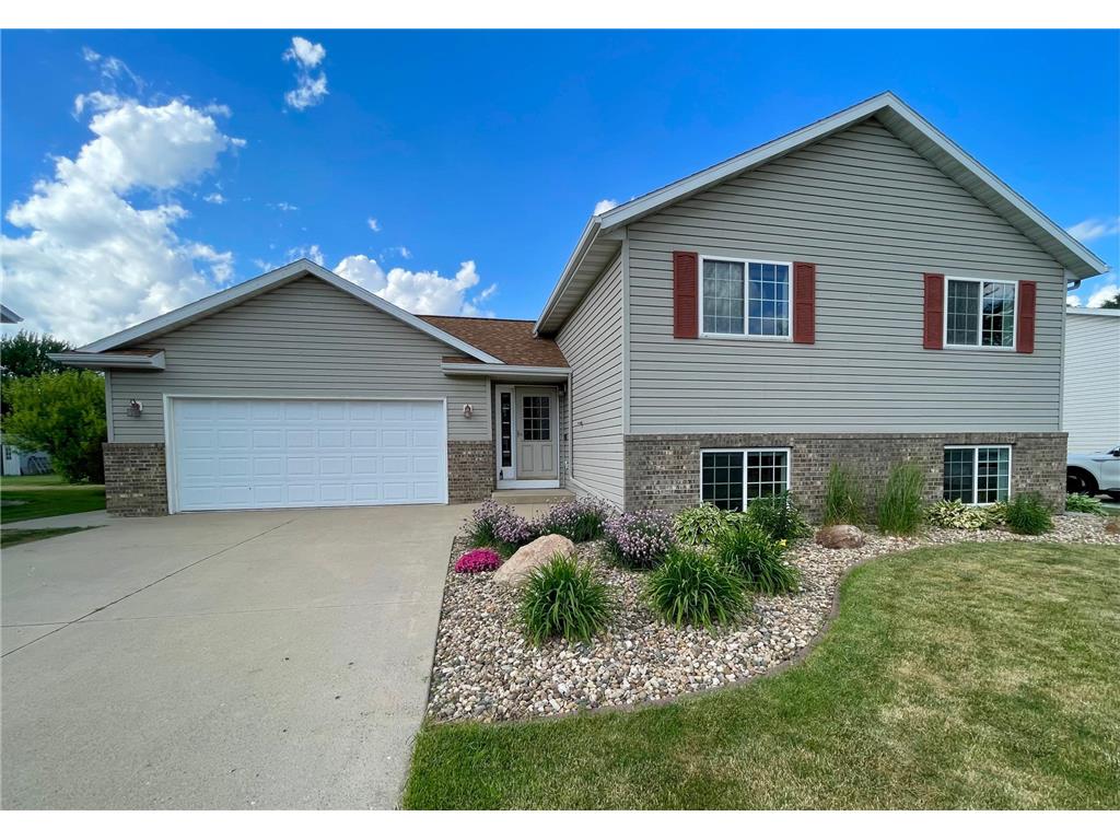 905 3rd Street NW Byron MN 55920 7074153 image1