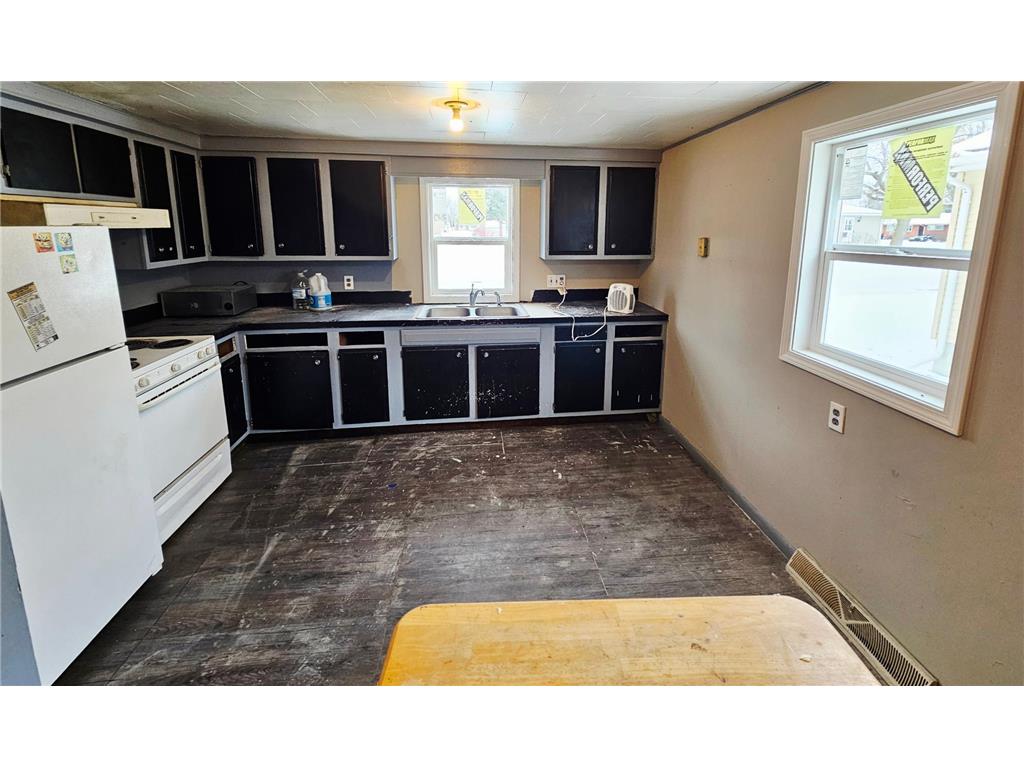 905 6th Street Clarkfield MN 56223 6822048 image7