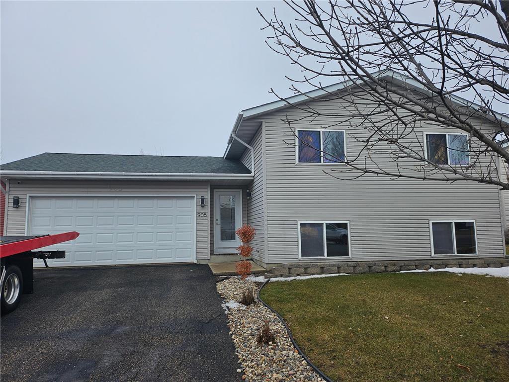 905 7th Avenue NW Hutchinson MN 55350 6481531 image1