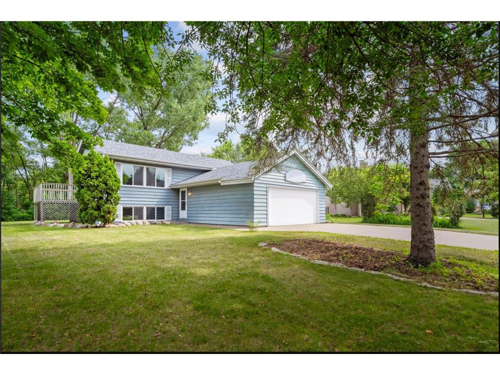 905 97th Lane NE Blaine MN 55434 6739700 image1