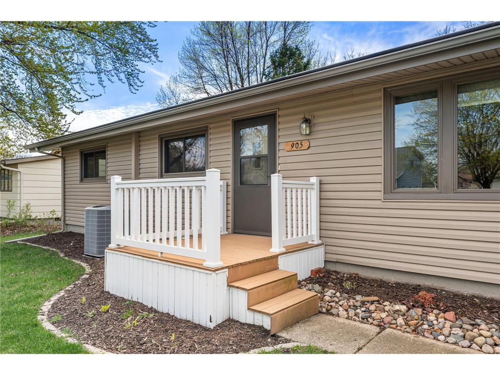 905 9th Avenue NW Waseca MN 56093 7064086 image2