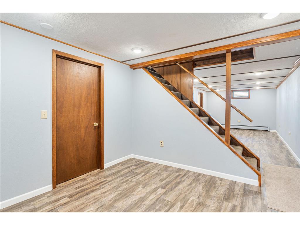905 9th Avenue NW Waseca MN 56093 7064086 image26