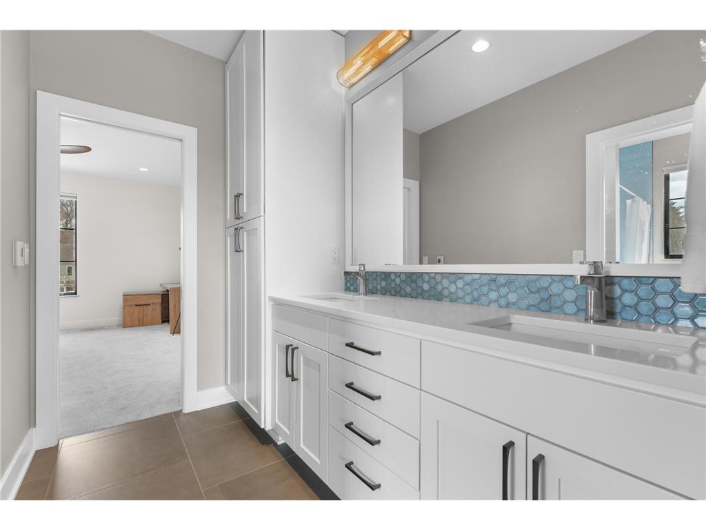 905 9th Avenue SW Rochester MN 55902 7036465 image29