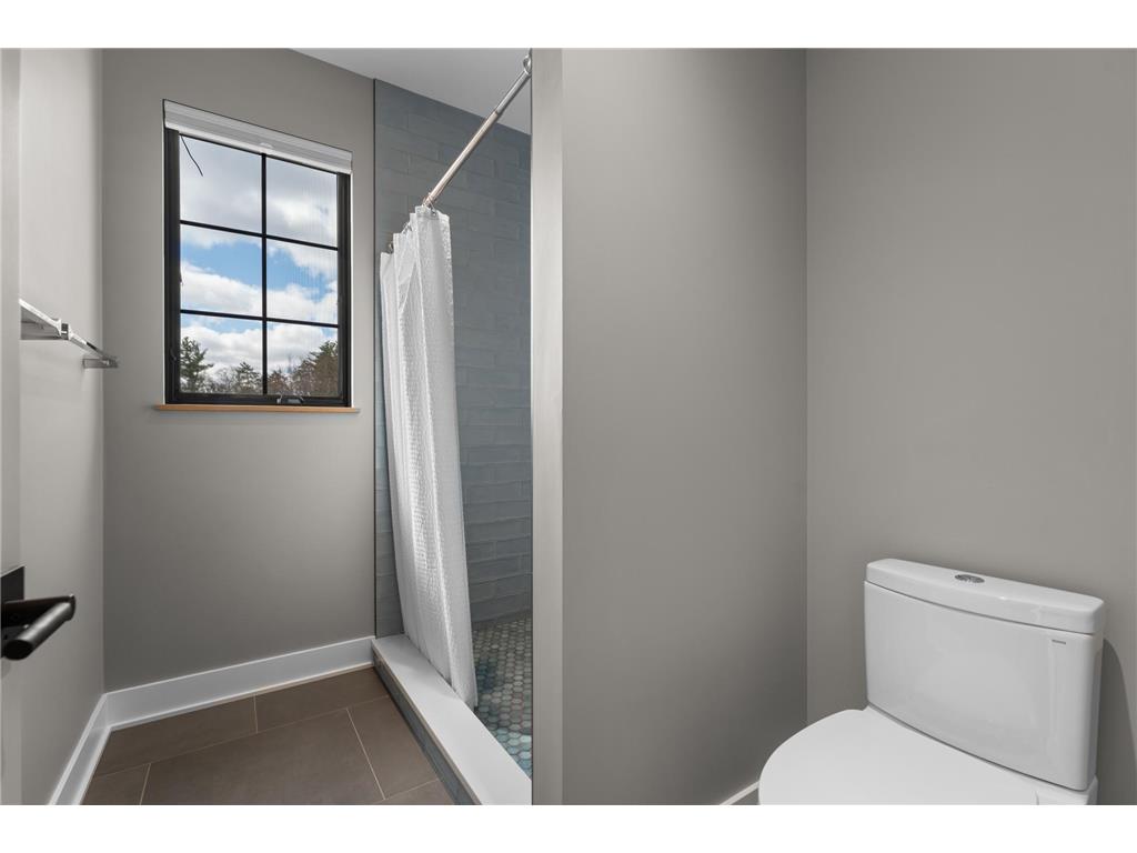 905 9th Avenue SW Rochester MN 55902 7036465 image30