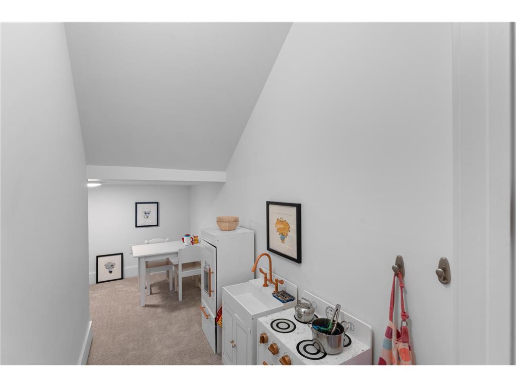 905 9th Avenue SW Rochester MN 55902 7036465 image49