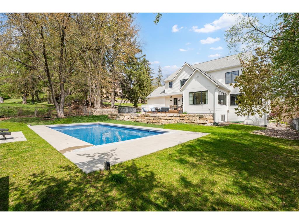 905 9th Avenue SW Rochester MN 55902 7036465 image57