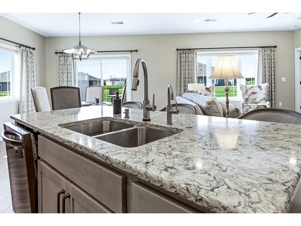 905 Andrew Street #1 Marshall MN 56258 7081722 image25