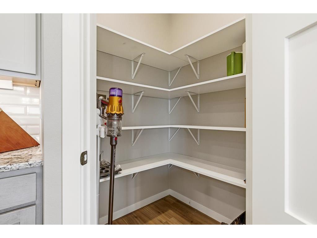 905 Andrew Street #1 Marshall MN 56258 7081722 image26