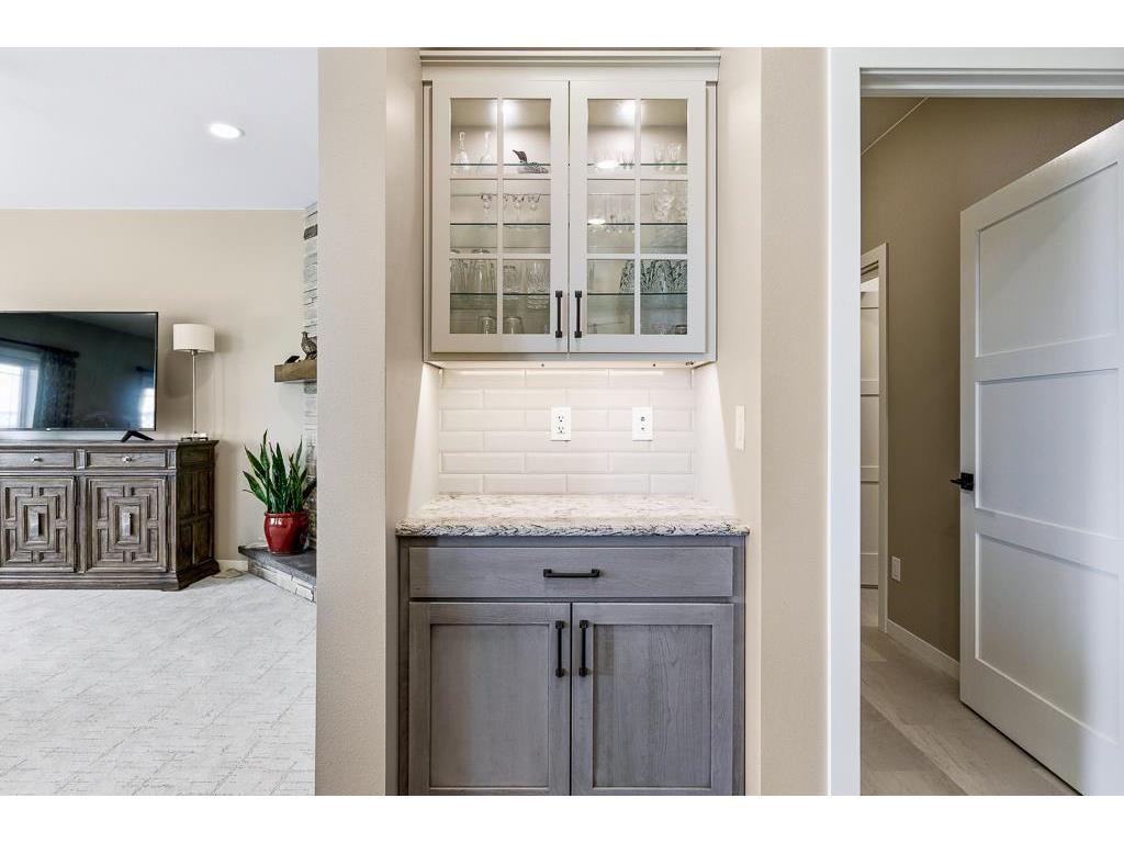 905 Andrew Street #1 Marshall MN 56258 7081722 image30