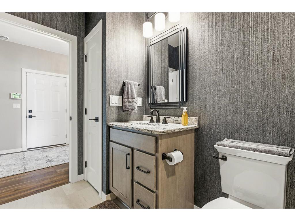 905 Andrew Street #1 Marshall MN 56258 7081722 image47