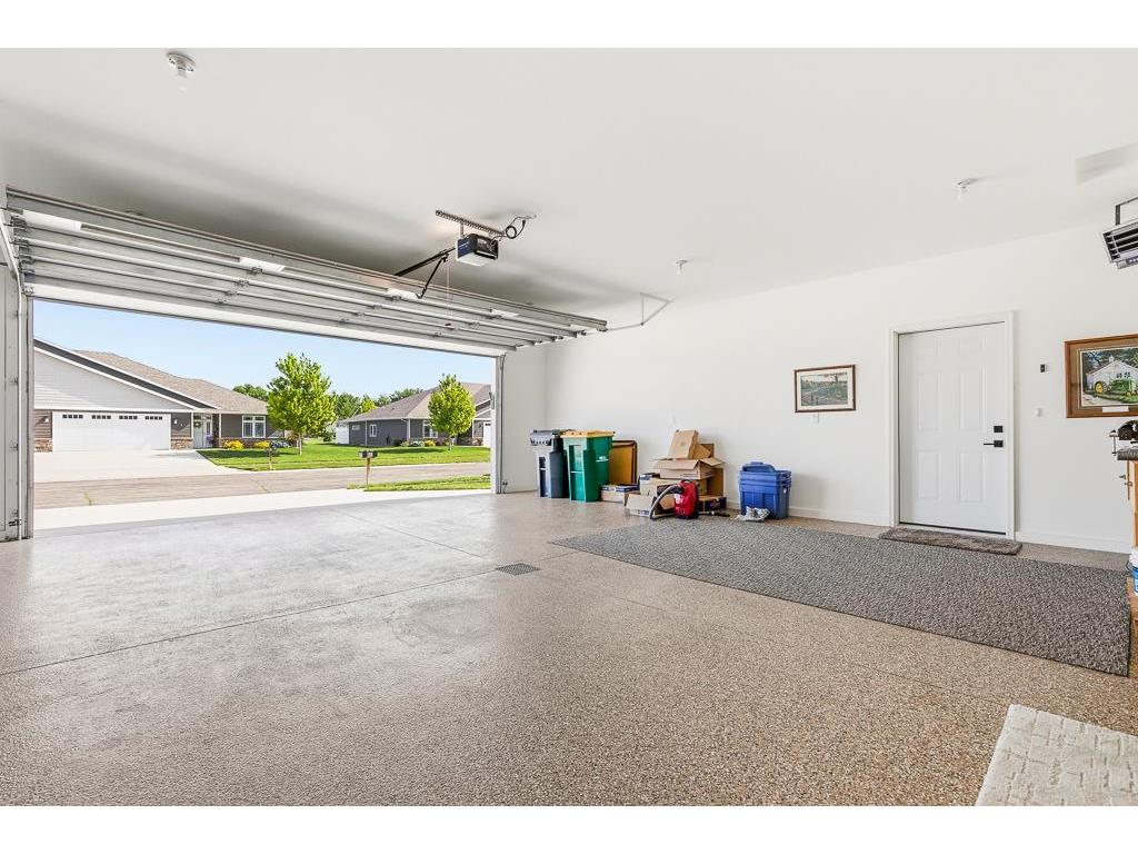 905 Andrew Street #1 Marshall MN 56258 7081722 image55