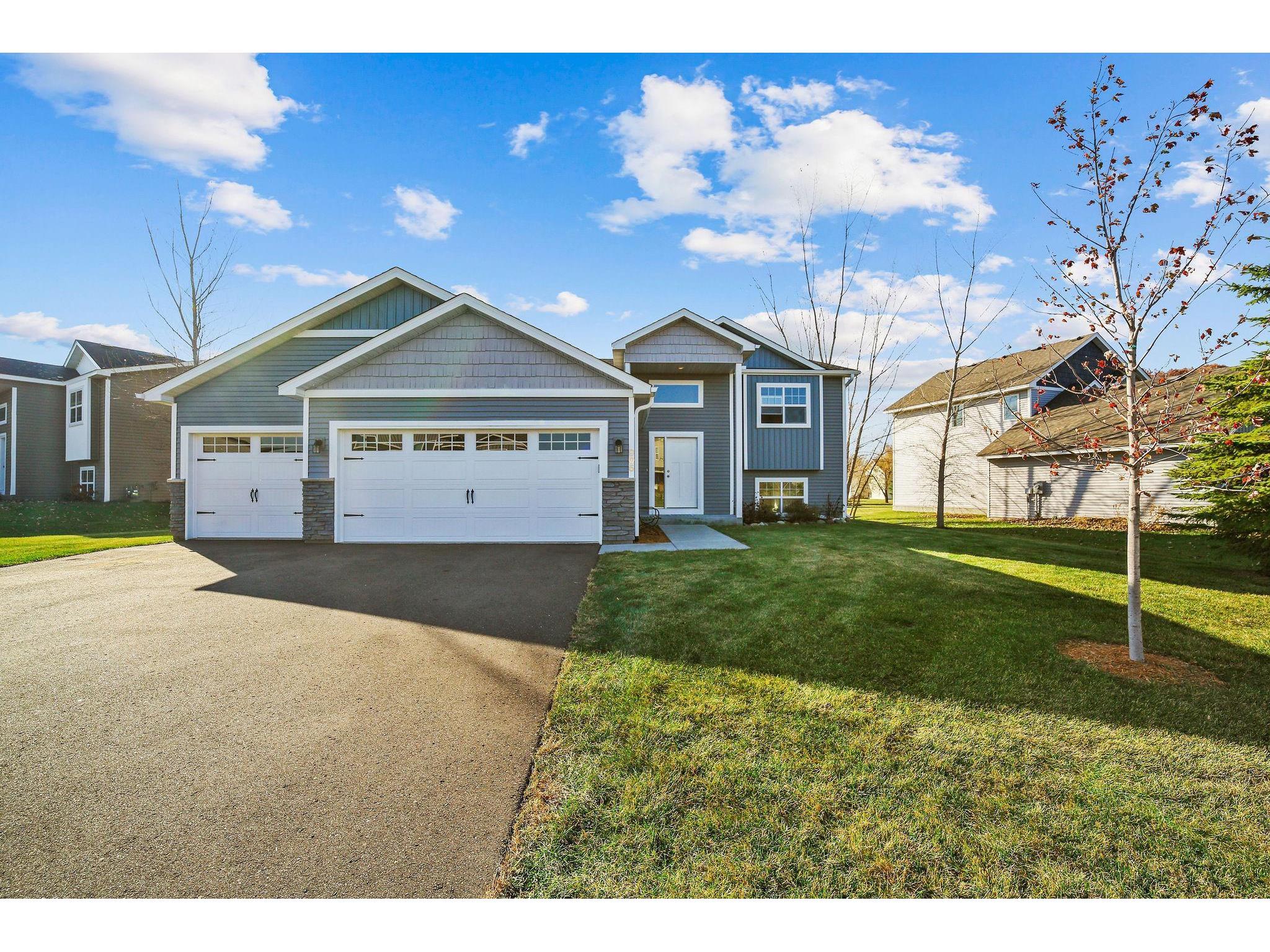 905 Bellaire Boulevard NW, Isanti, MN 55040 MLS 5684047 Edina Realty