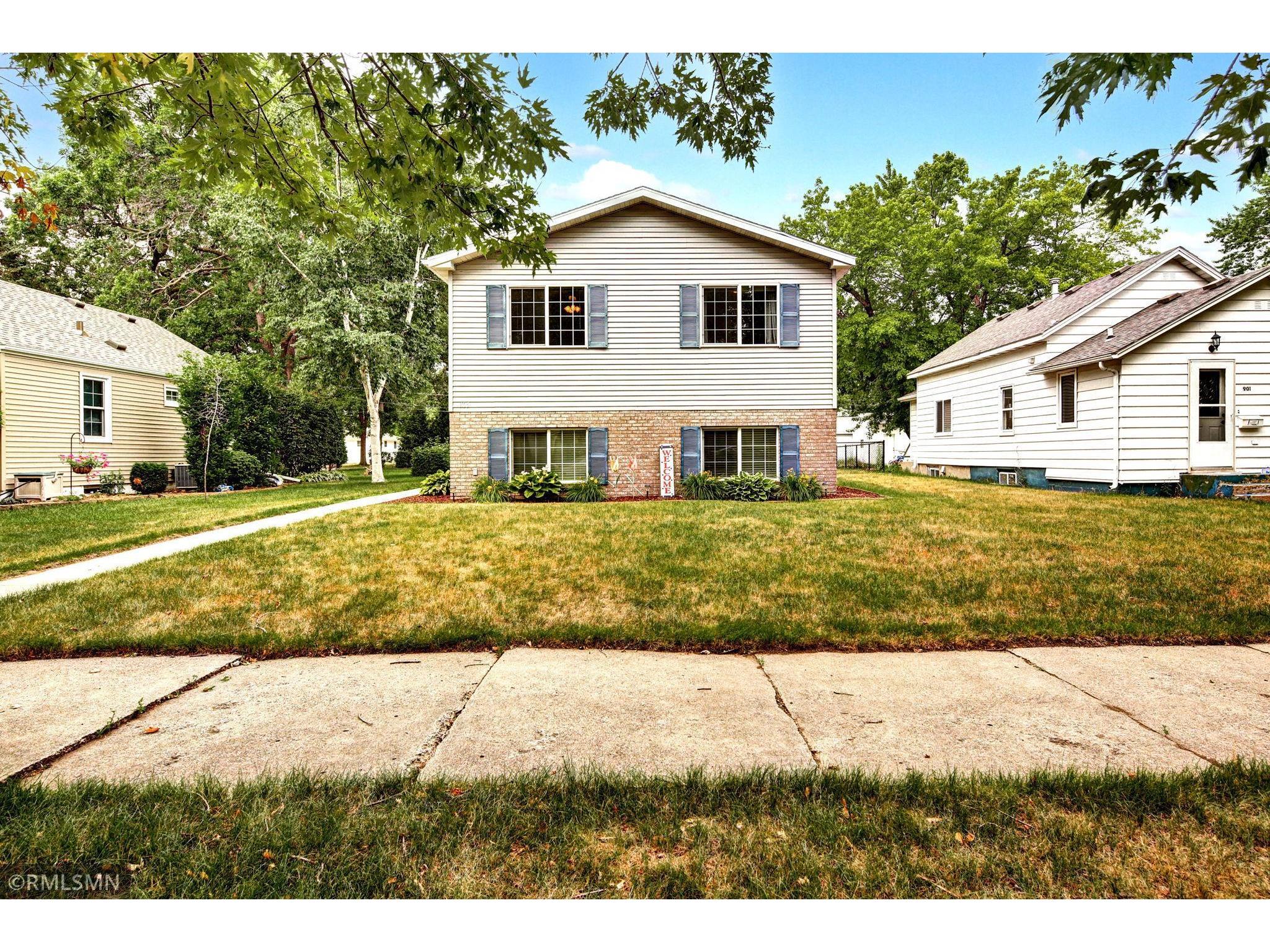 905 Broadway Avenue S, Sauk Rapids, MN 56379 MLS 6018016 Edina Realty