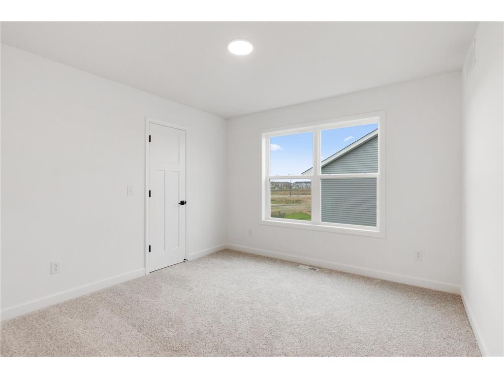 905 Milborne Lane NW Rochester MN 55901 7019035 image11